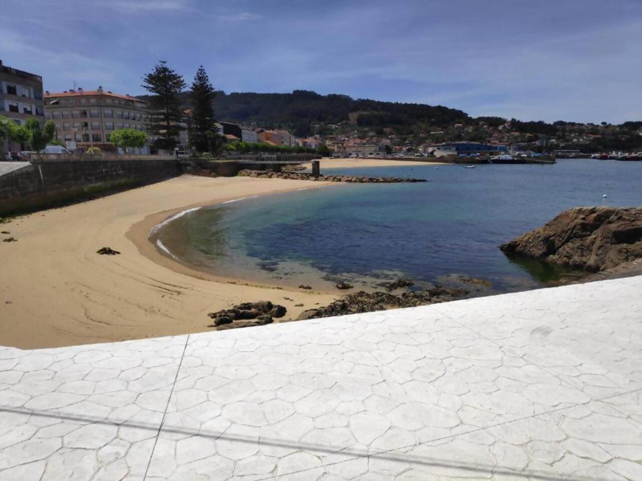 Apartamento Céntrico cerca de la playa Bueu Extérieur photo
